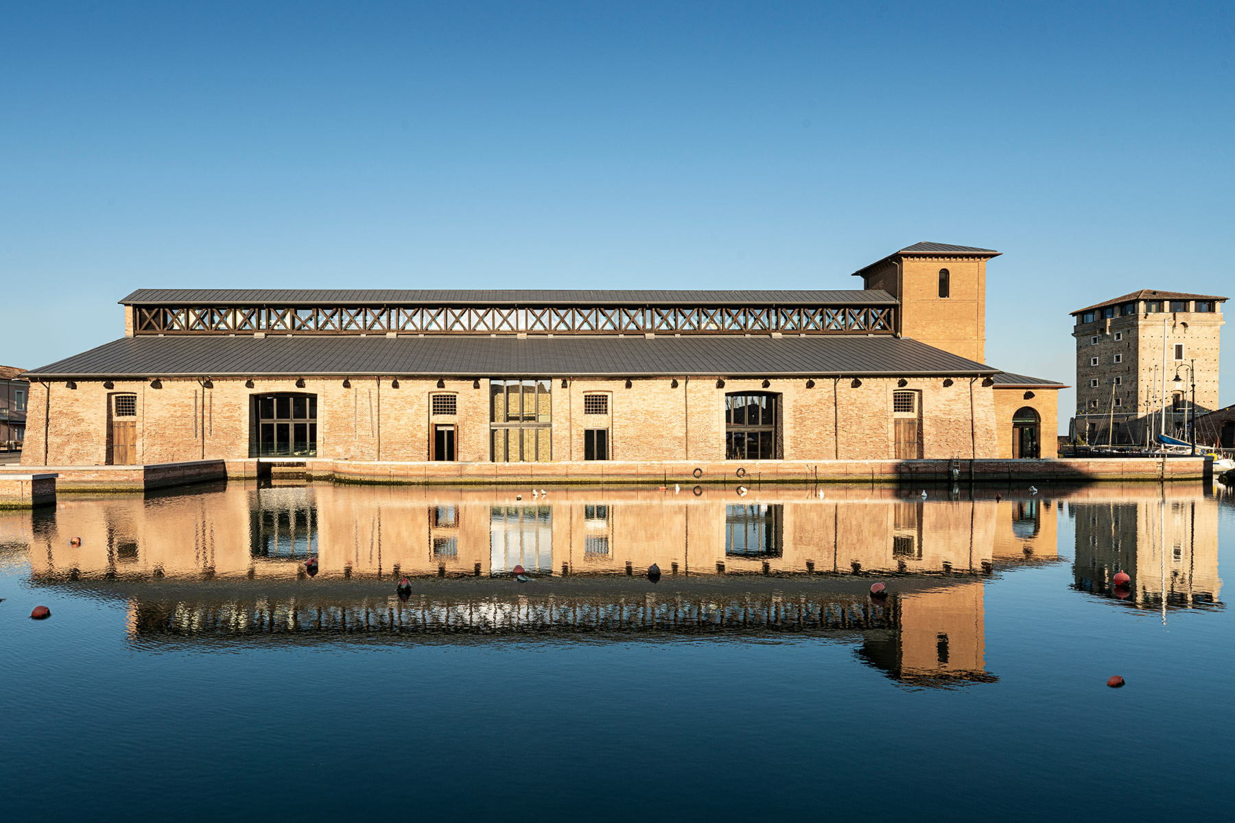 Architetture del Sale: scopri il cuore storico di Cervia